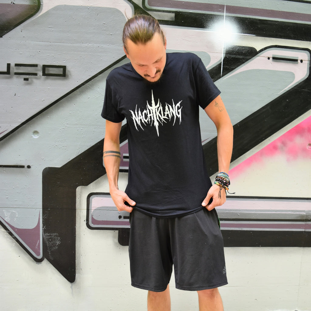 Nachtklang Logo Basic T-Shirt - Hardtechno-Shirt